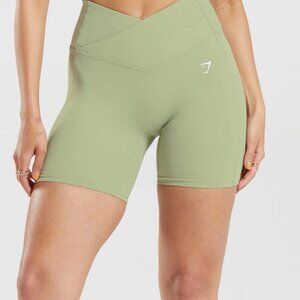 GYMSHARK Crossover Shorts - Light Sage Green - Small